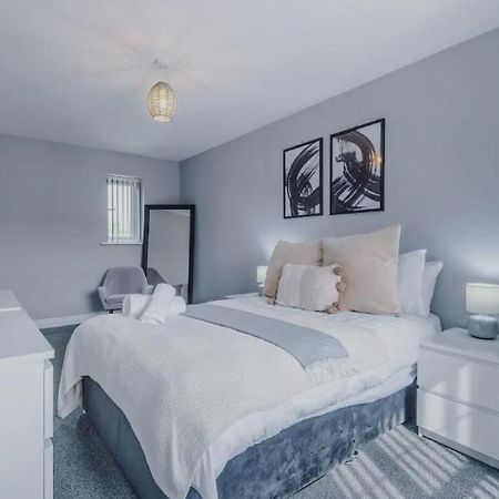 Lux 3 Bed 10 Mins From Centre - Parking & Netflix Villa Manchester Eksteriør billede